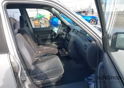 2001 Honda Cr-V Lx from USA, damaged, VIN JHLRD28401C002154